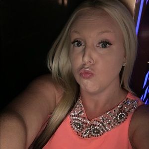 Meet your Posher, Ashlie